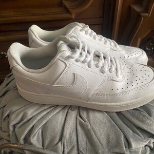 Women’s Nike Court Vision White Athletic Sneakers Size 8